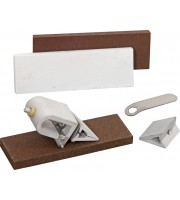 KME Self-Aligning Broadhead 
and Replacement Blade Sharpener - Deluxe Kit