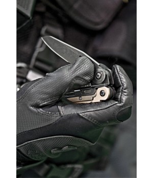 Leatherman MUT 
Military Utility Tool