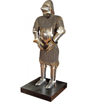 Get Dressed For Battle 
Armour Of Churchburg 16 guage  Steel Fully Articulated Call for Availability